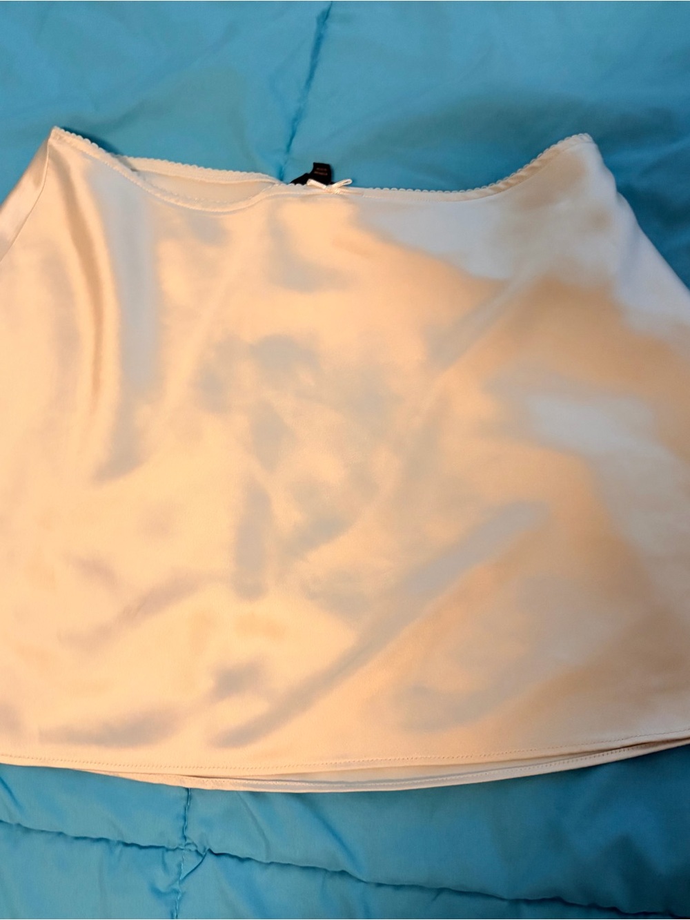 Wild fable cream skirt M